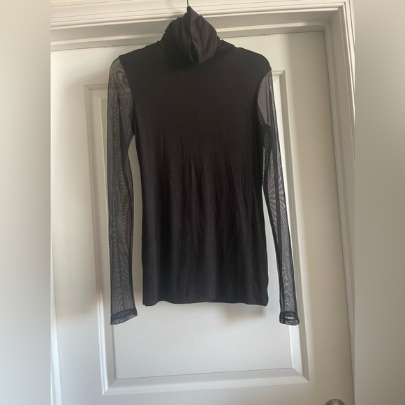 See Through Crew Neck Knit Top